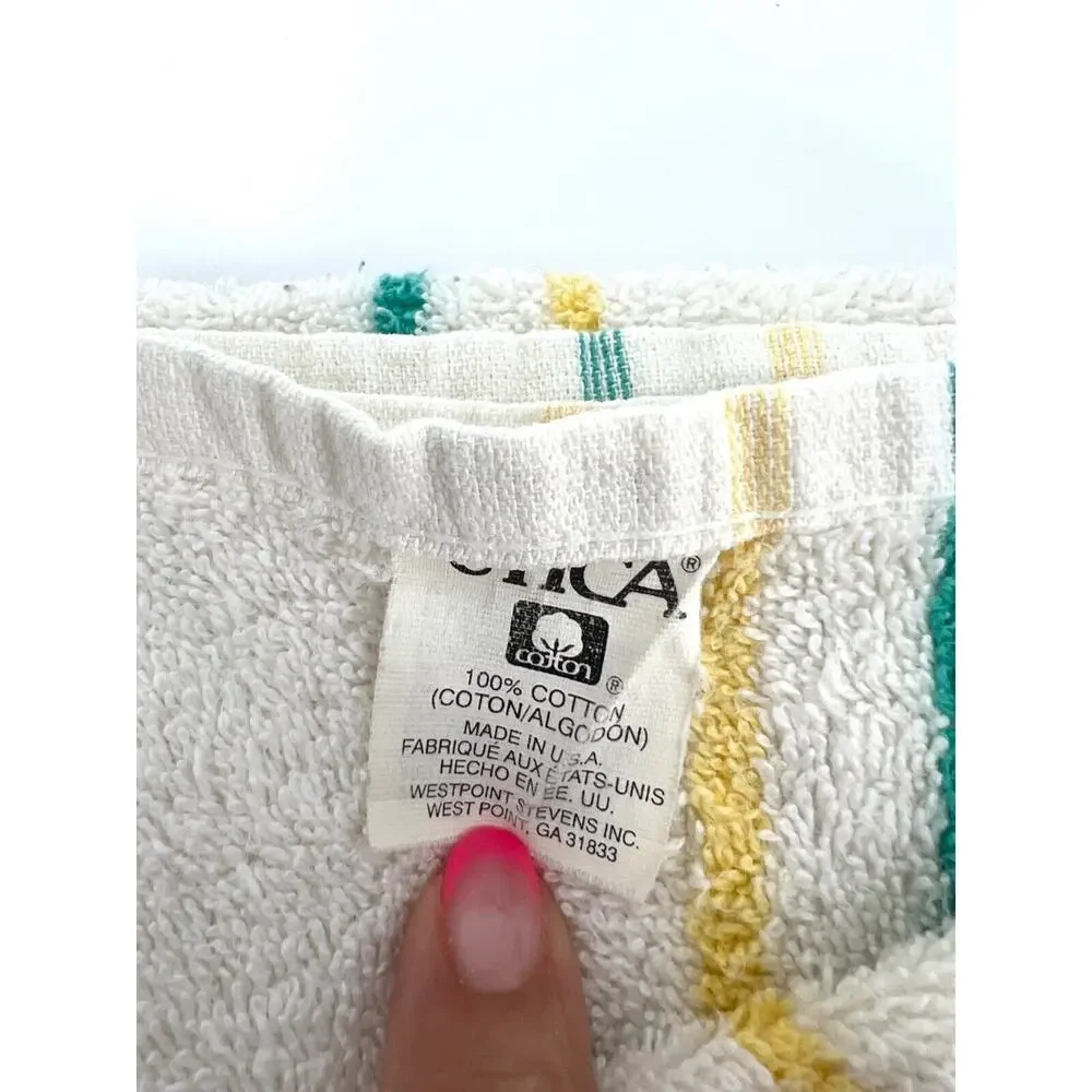 Vintage Utica Primary Color Grid Pattern Bath Towel Movie TV Prop